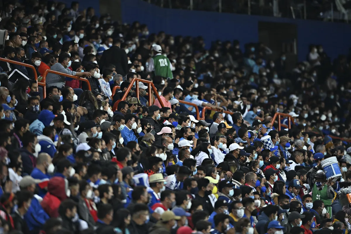 Estadio Hidalgo a tope en el Pachuca-Cruz Azul; gobierno asegura que aplicará sanciones