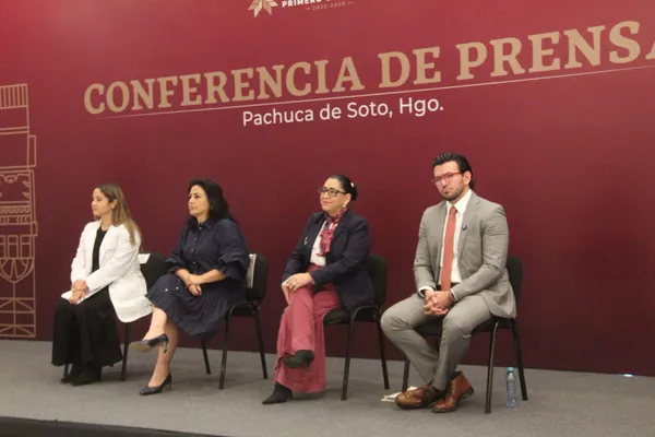 Miguel Ángel Tello Vargas en la primera mañanera del gobierno estatal.