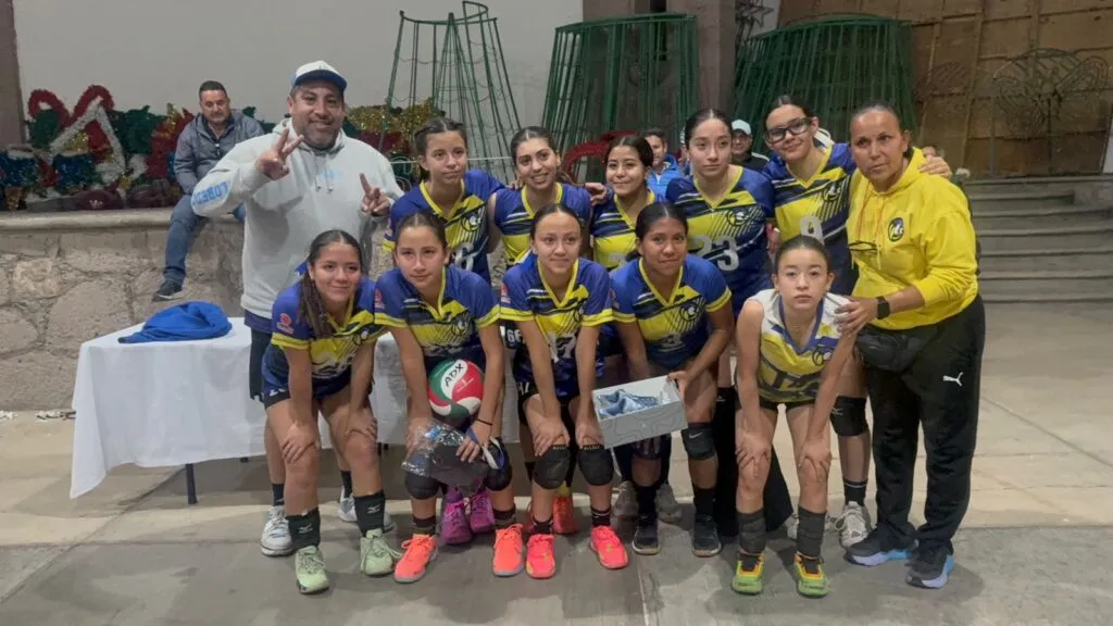 Fieras del Estado de México son campeonas de voleibol en Huichapan