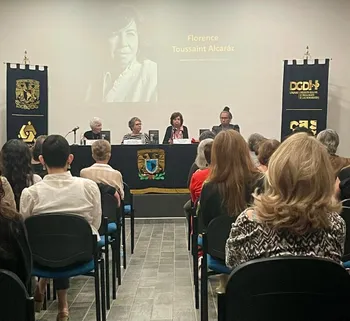 Lejos de plantear un ajuste de cuentas, la autora presenta un balance
