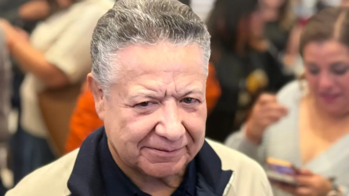 PGJEH analiza vehículo del alcalde de Tepeapulco: Julio Menchaca