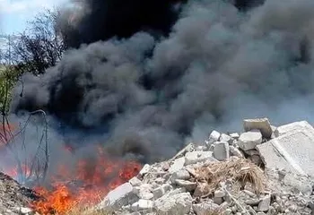 Incendio en Ixmiquilpan predio llantas