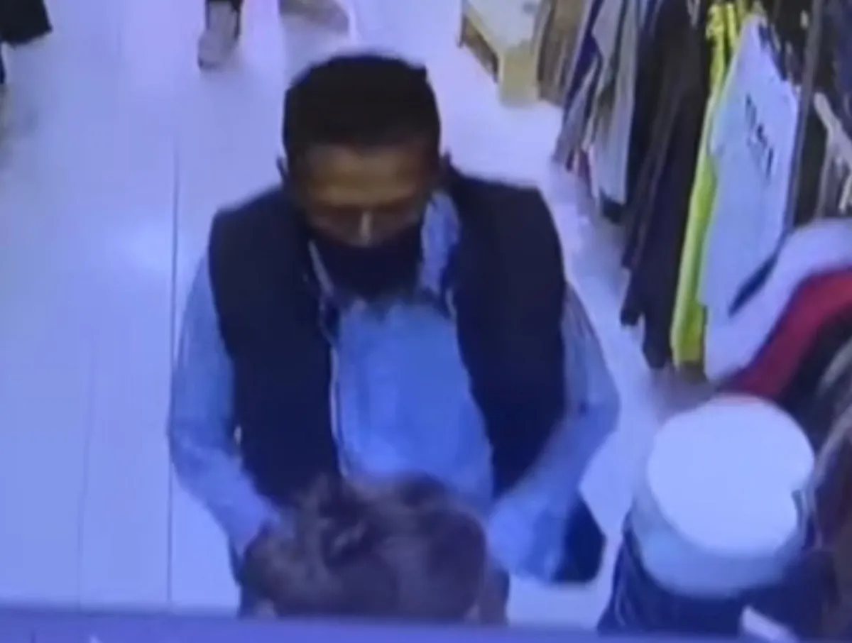 Pachuca: asaltan tienda de ropa en avenida Guerrero