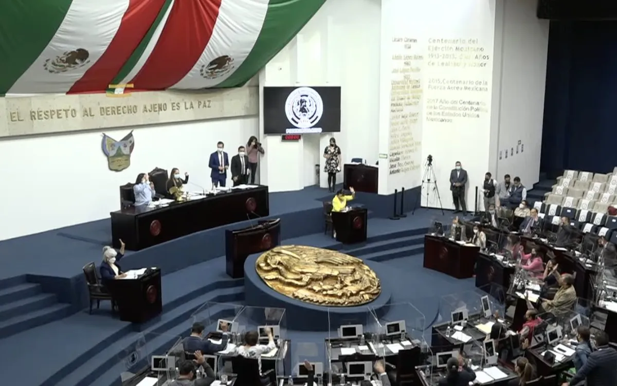 Sala Toluca quita cuatro ‘pluris’ a Morena; se los da a PAN y PRD