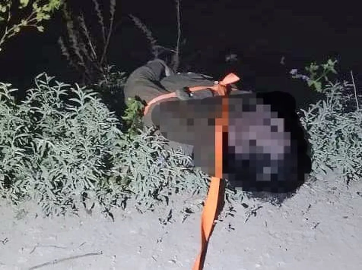 Hallan cadáver flotando en canal de aguas negras en Tlaxcoapan