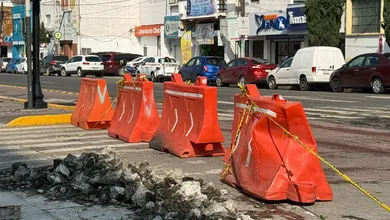 ¡Mucho ojo en el centro! Despliegan operativos para vigilar el transporte público en Pachuca por desvíos y obras en Madero. Evita retrasos.