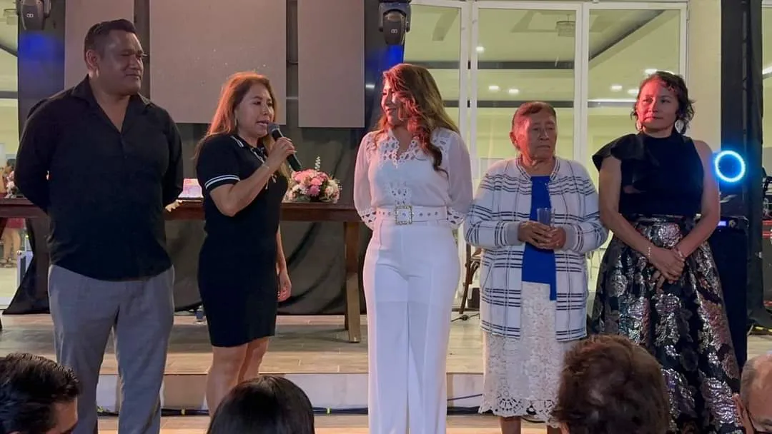 Ixmiquilpan: alcaldesa festeja cumpleaños con dinero de sus empleados