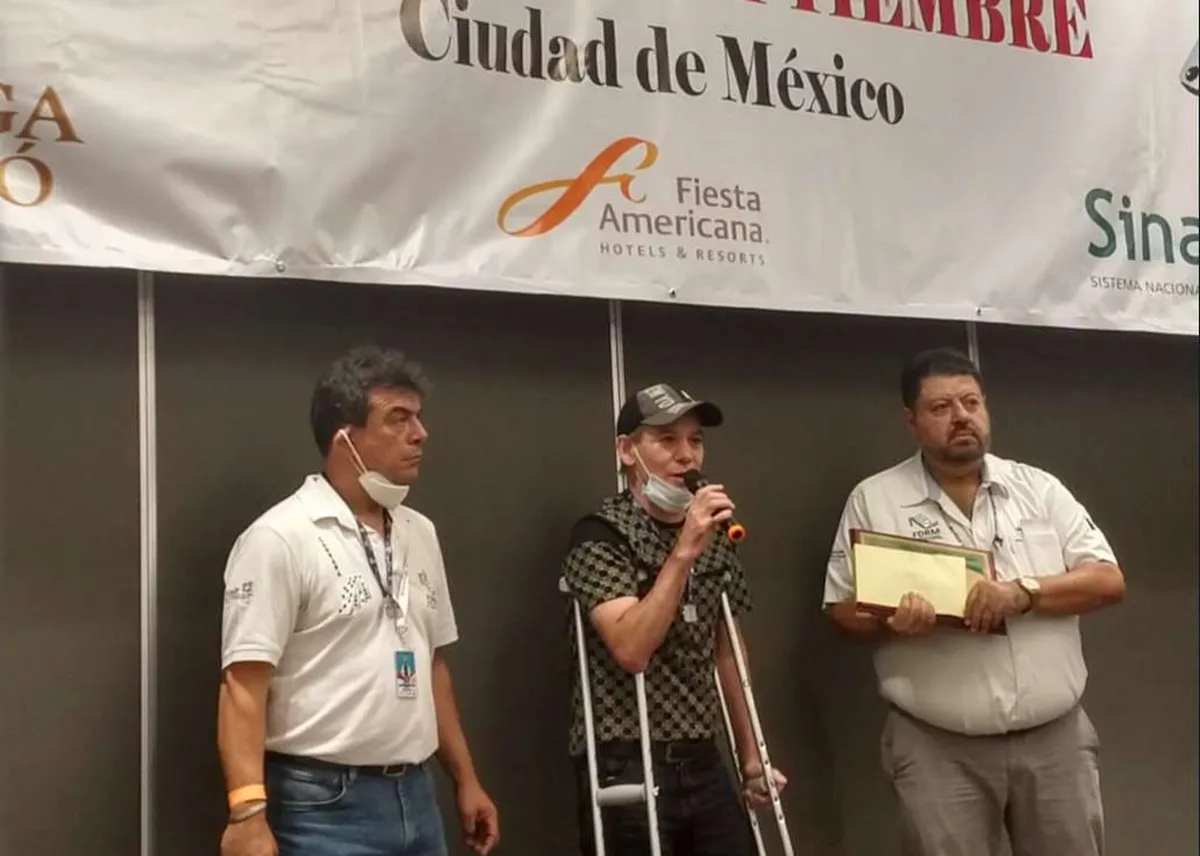 Alberto Cruz gana el nacional de dominó