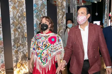 Fayad celebra el Día de Hidalgo en la Expo Dubái