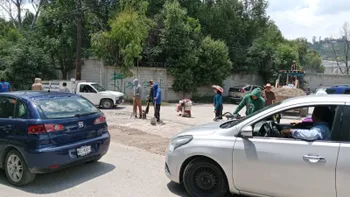 La falta de respuesta motivó a vecinos a organizarse y tomar una decisión que hoy genera conversación en Tepeji del Río.