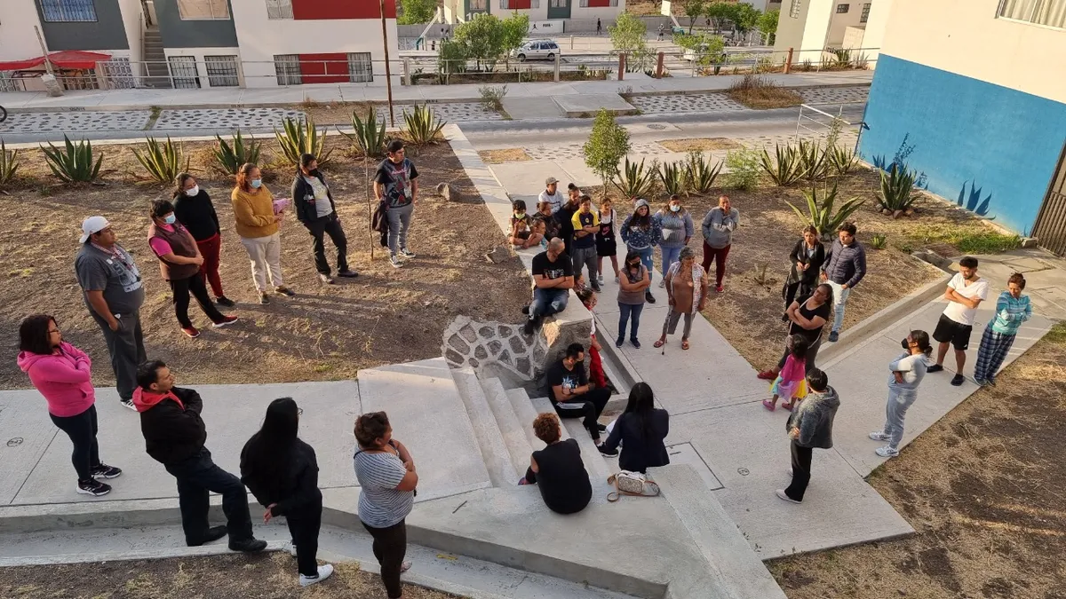 Vecinos demandan a Casas Quma por incumplir con servicios básicos