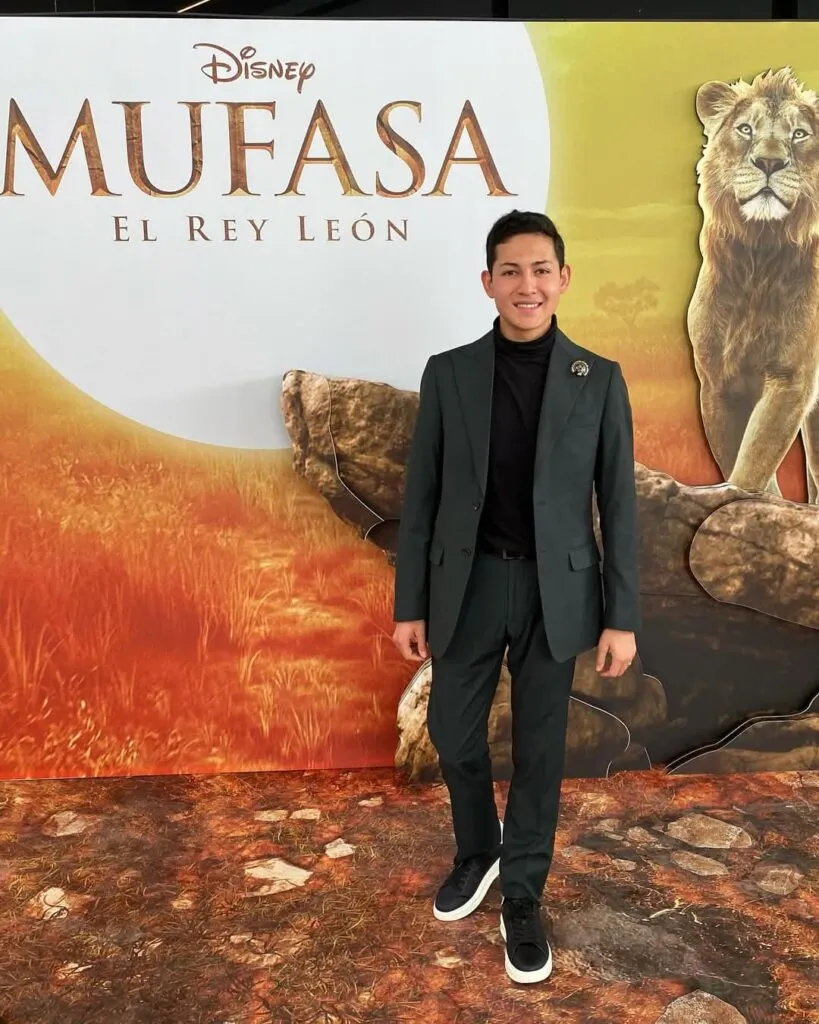 ¡Orgullo hidalguense! Sergio Maya, voz de Mufasa en la nueva película de Disney