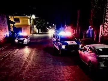 Una mujer perdió la vida después de ser atropellada por una patrulla. Las autoridades ya investigan lo ocurrido en Villa de Tezontepec.
