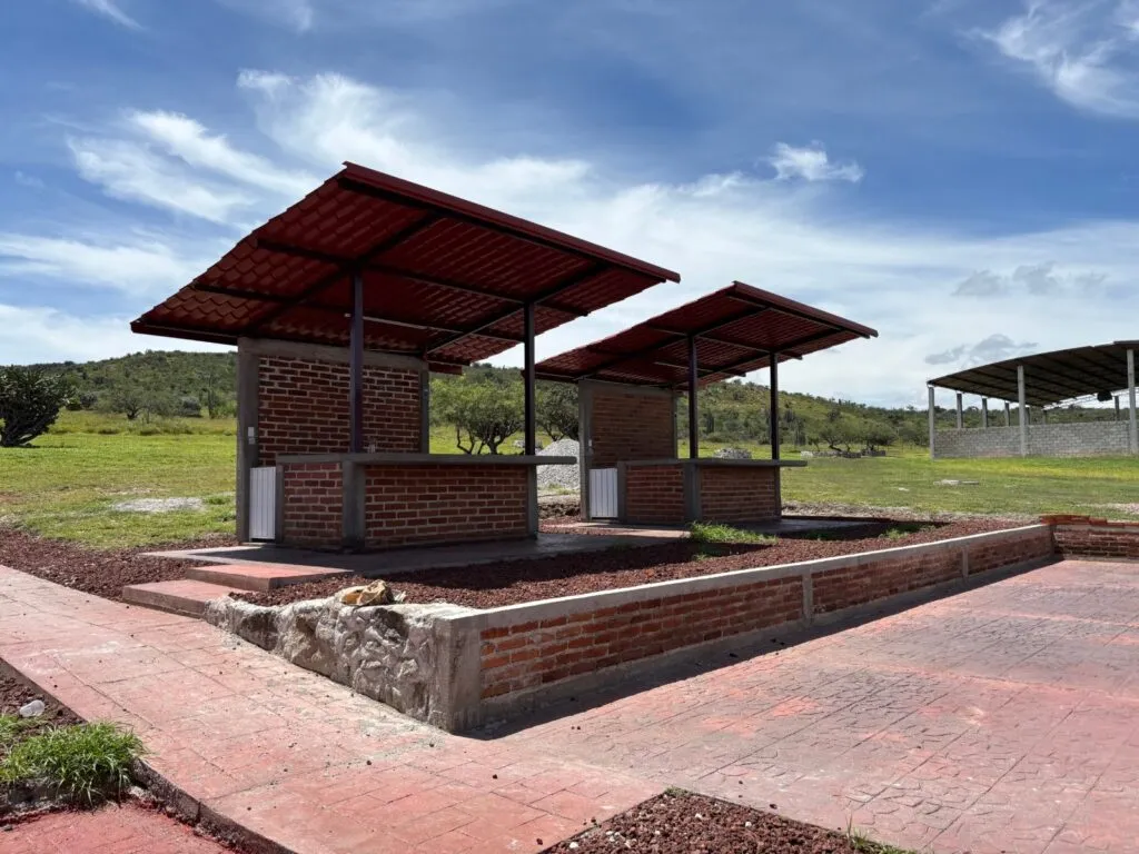 Modernizan teatros, centros culturales y deportivos en Hidalgo