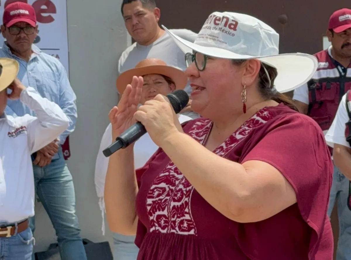 Tania Meza propone políticas públicas para protección de animales en Hidalgo