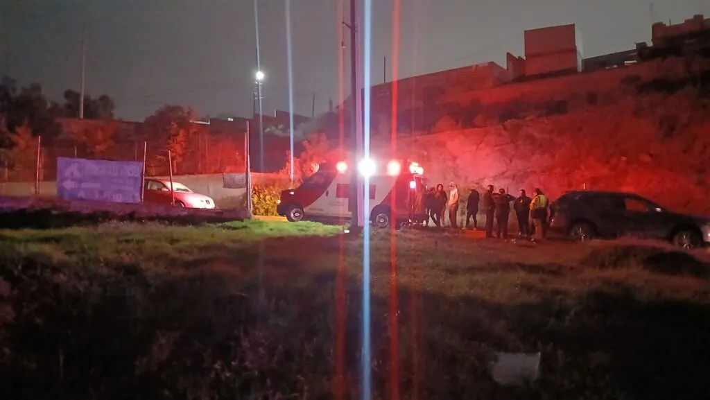 Volcadura en el Corredor de la Montaña