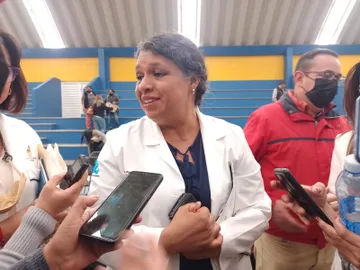 Zorayda Robles no desmiente desacuerdo con subsecretaria de Salud