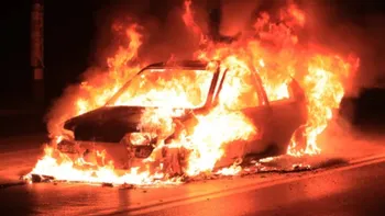 Camionetas incendiadas en Atitalaquia