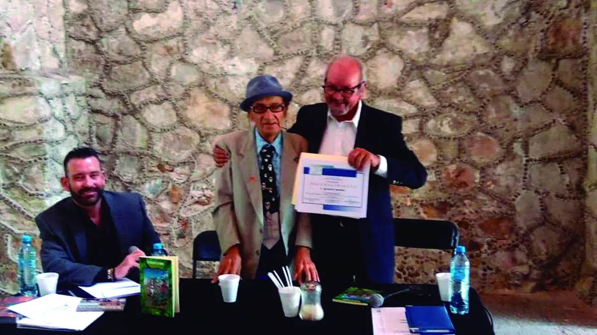 Asociación fortalece la identidad hidalguense a través de las letras