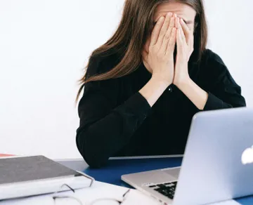 Estrés laboral: 70% de los empleados lo padecen en el mundo