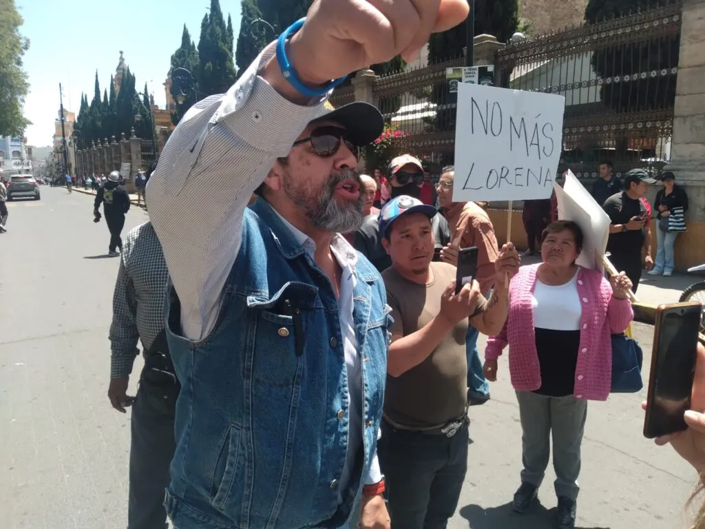 Marcha contra el gobierno de Tulancingo pierde fuerza entre poca asistencia y la final del Mundial