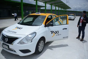 Ajustan tarifa de taxis; oficialmente el banderazo con taxímetro es de 38 pesos