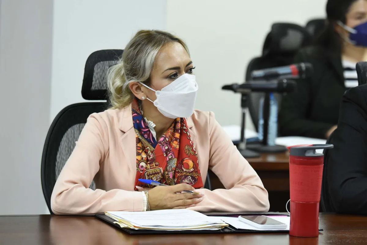 Proponen hacer un llamado para vacunar contra el Covid 19 a menores de 15 años