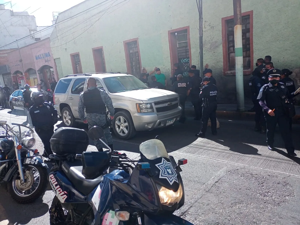 Confunden a turistas con reos fugados de Tula