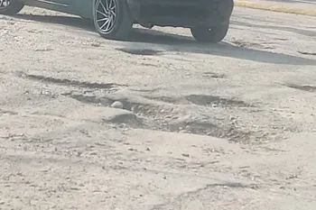 Calles llenas de baches en comunidad de Actopan: exigen al ayuntamiento reparar vialidades