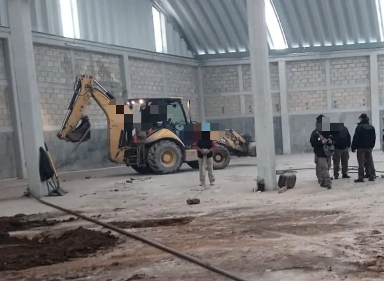 Descubren ‘huachitunel’ y toma clandestina de hidrocarburo en Mineral de la Reforma