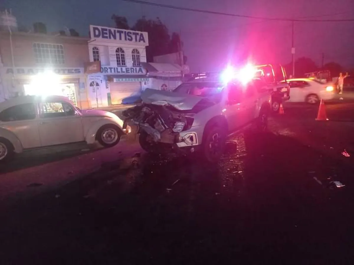 Lluvias causan dos accidentes en el Valle del Mezquital; cinco lesionados