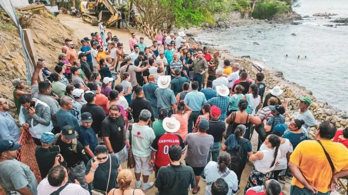 Dicha obra había sido clausurada por autoridades del medio ambiente tanto municipales, estatales y federales.