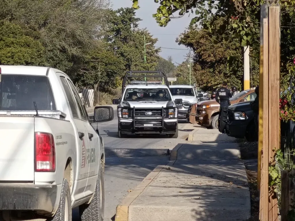Detienen a 12 personas en Tlaxcoapan, de esto se les acusa