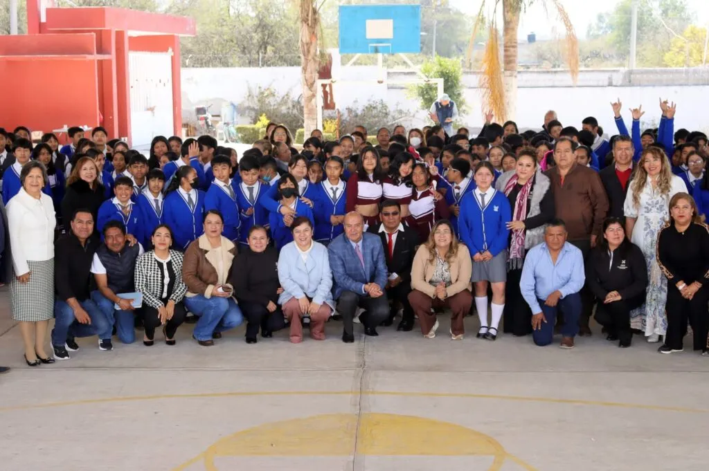 Inauguran comedor escolar en Telesecundaria de Hidalgo