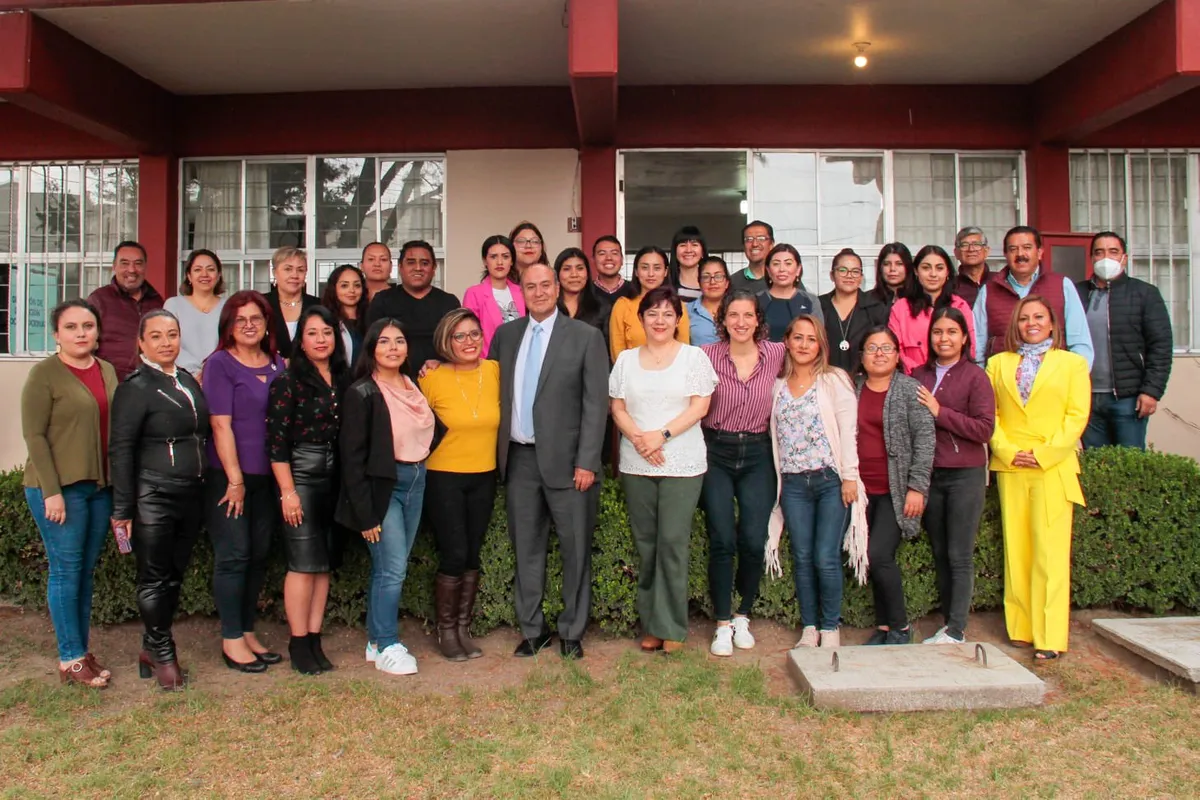 Entrega SEPH financiamientos educativos