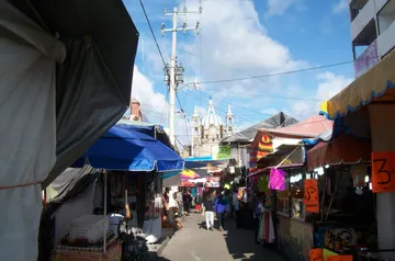 Tulancingo: mamá de contralor lidera organización de la Feria de los Angelitos