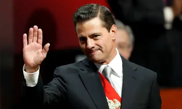 FGR abre investigación a Peña Nieto por movimientos de procedimiento ilícita