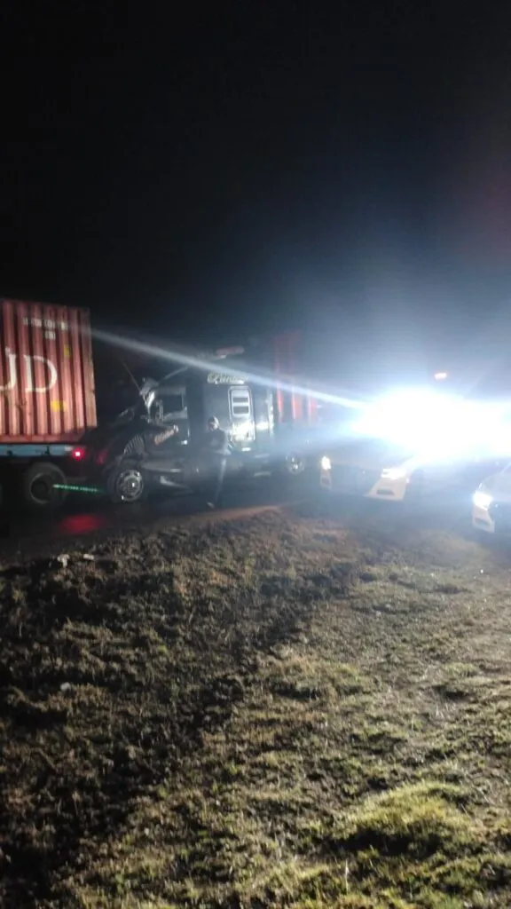 Fuerte accidente en Arco Norte deja lesionados y cierre total