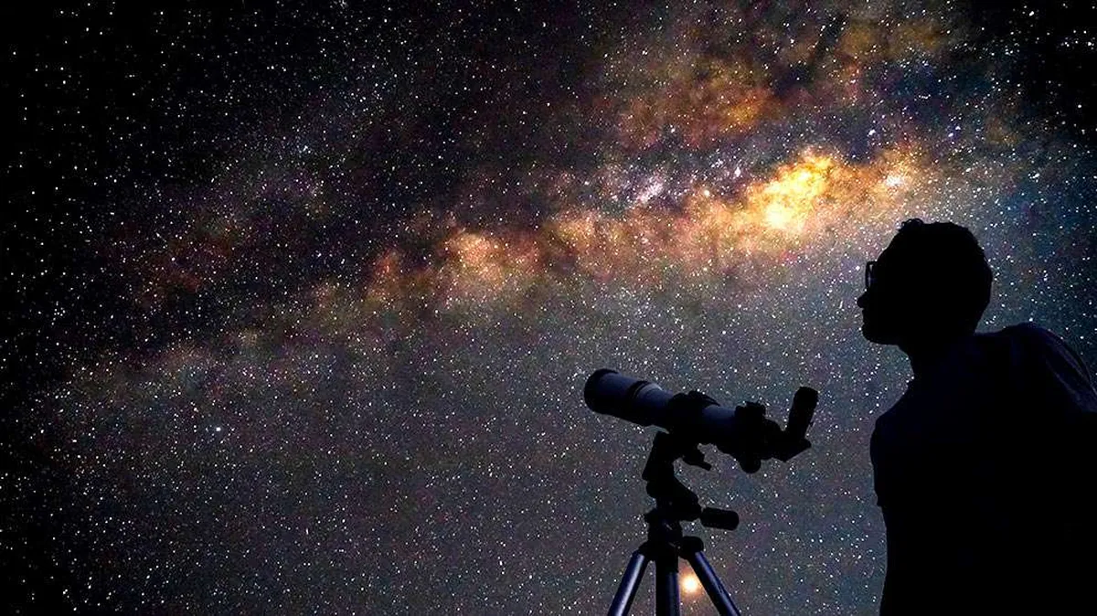 La Noche de las Estrellas cambia de sede: Peña del Aire será el nuevo cielo para observar el universo.