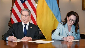 Firmado el miércoles en Washington por Yulia Svyrydenko, viceprimer ministra de Ucrania y titular de la cartera de Economía, y por Scott Bessent, secretario del Tesoro estadunidense.