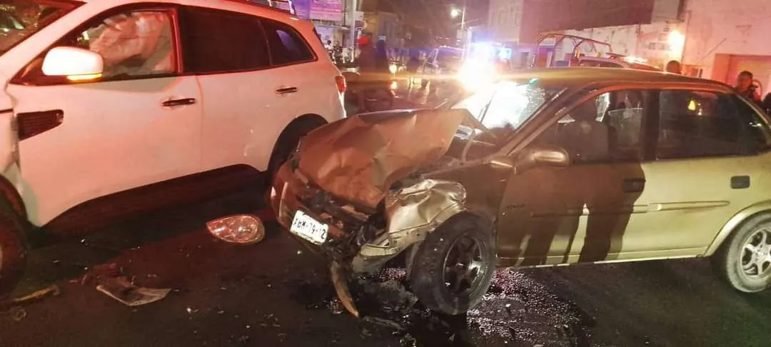 Accidente automovilístico deja 5 lesionados en Ixmiquilpan