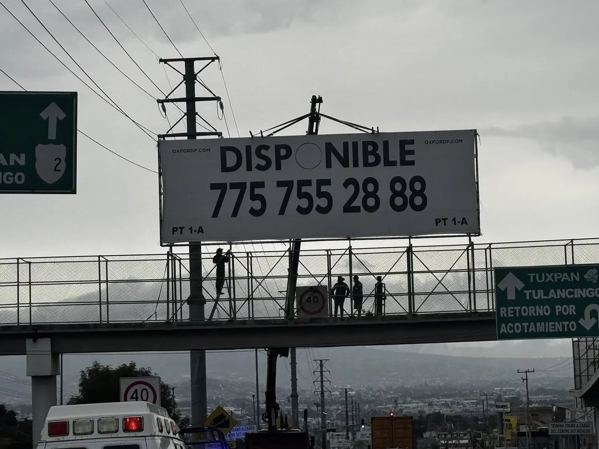 Puente peatonal en Tulancingo