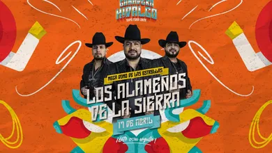 Los Alameños de la Sierra en concierto con guitarras sierreñas.