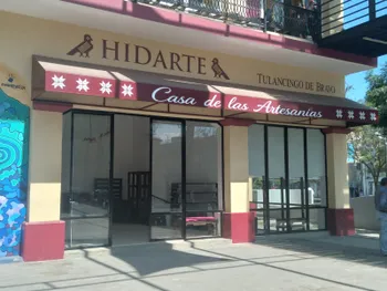 Tienda Hidarte en Tulancingo sigue sin abrir tras desmantelar galería Ricardo Garibay