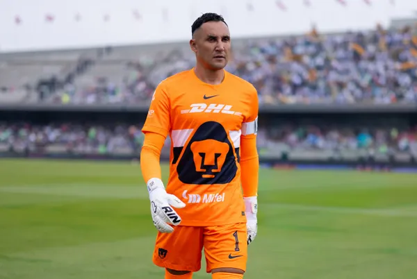 Keylor Navas portero de Pumas de la UNAM