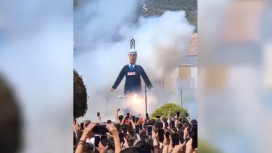 Queman figura de Netanyahu en Málaga Israel llama a encargada española de negocios en Tel Aviv