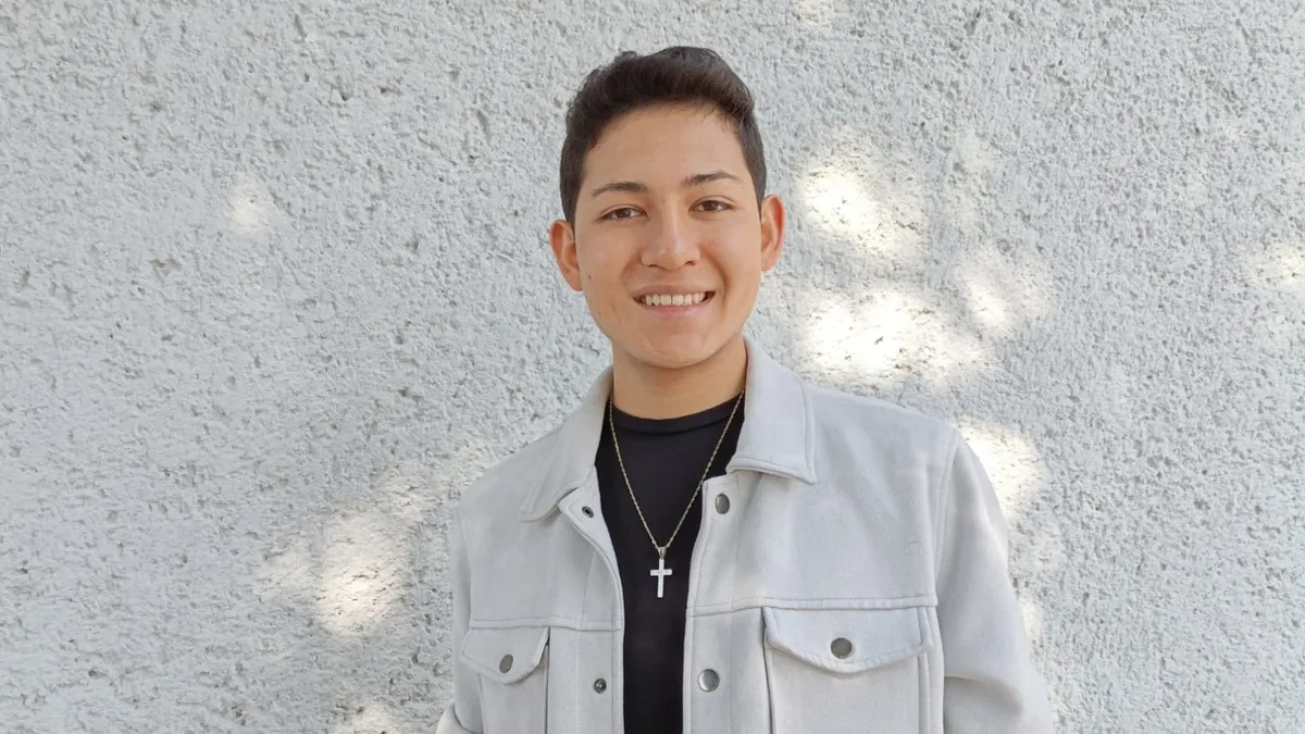 Sergio Maya, cantautor hidalguense y ganador de México Canta