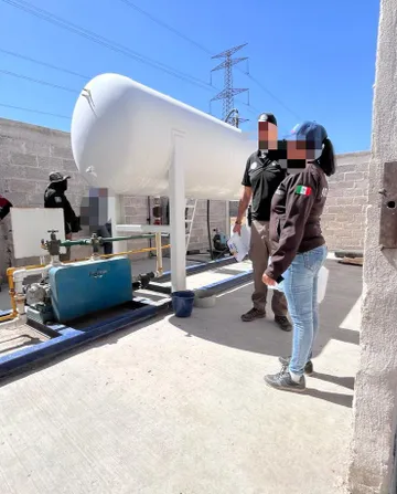 Aseguran gas LP y vehículos robados en Atotonilco de Tula y Zempoala
