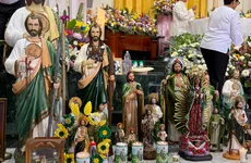 Devoción y agradecimiento reúnen a cientos de fieles de San Judas Tadeo en Carboneras