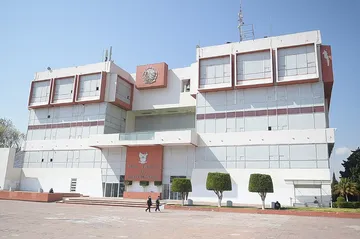Gobierno de Hidalgo subastará vehículos, maquinaria y equipos de oficina